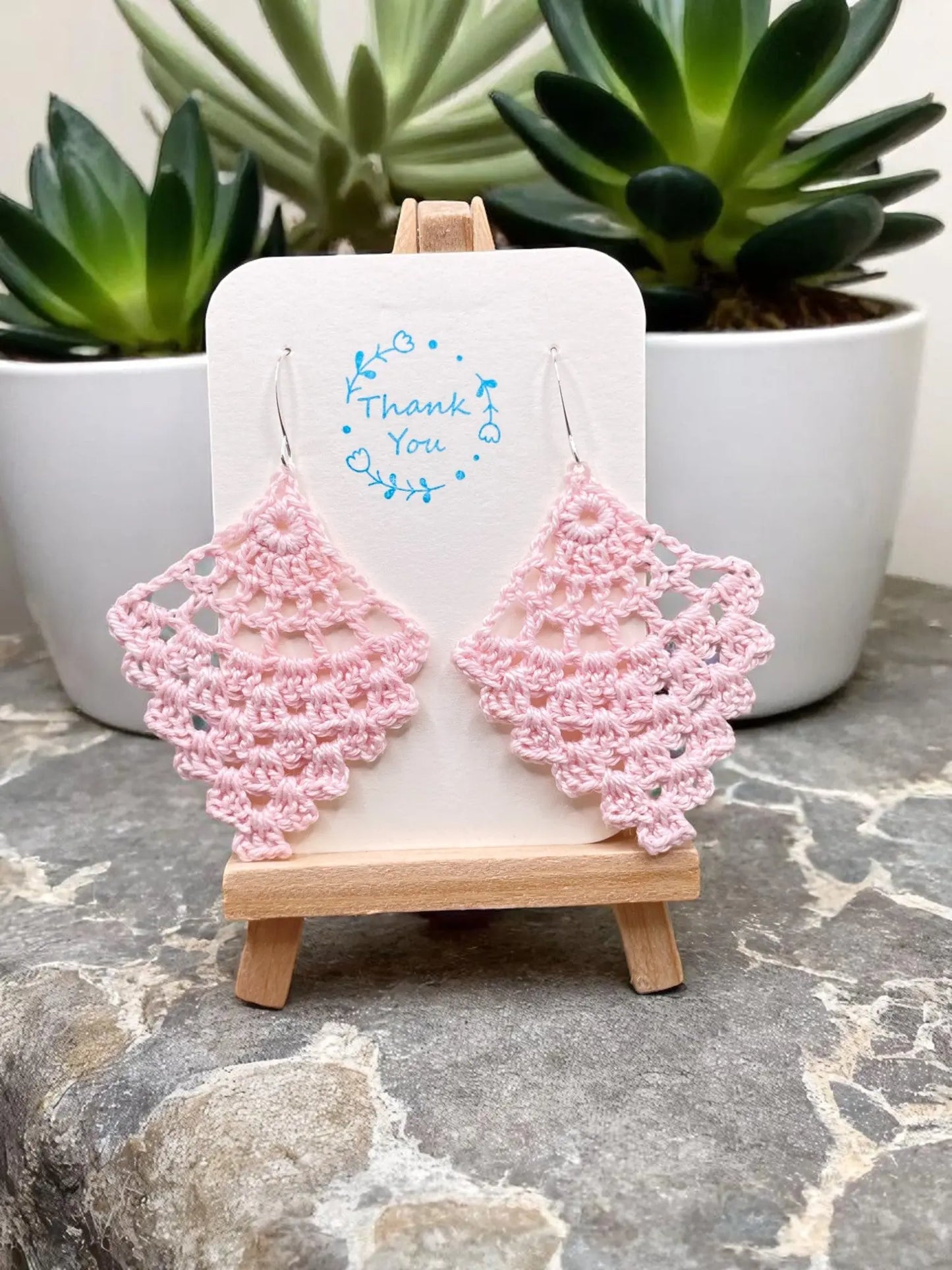 Chandelier earring in light pink Tangles & Twine