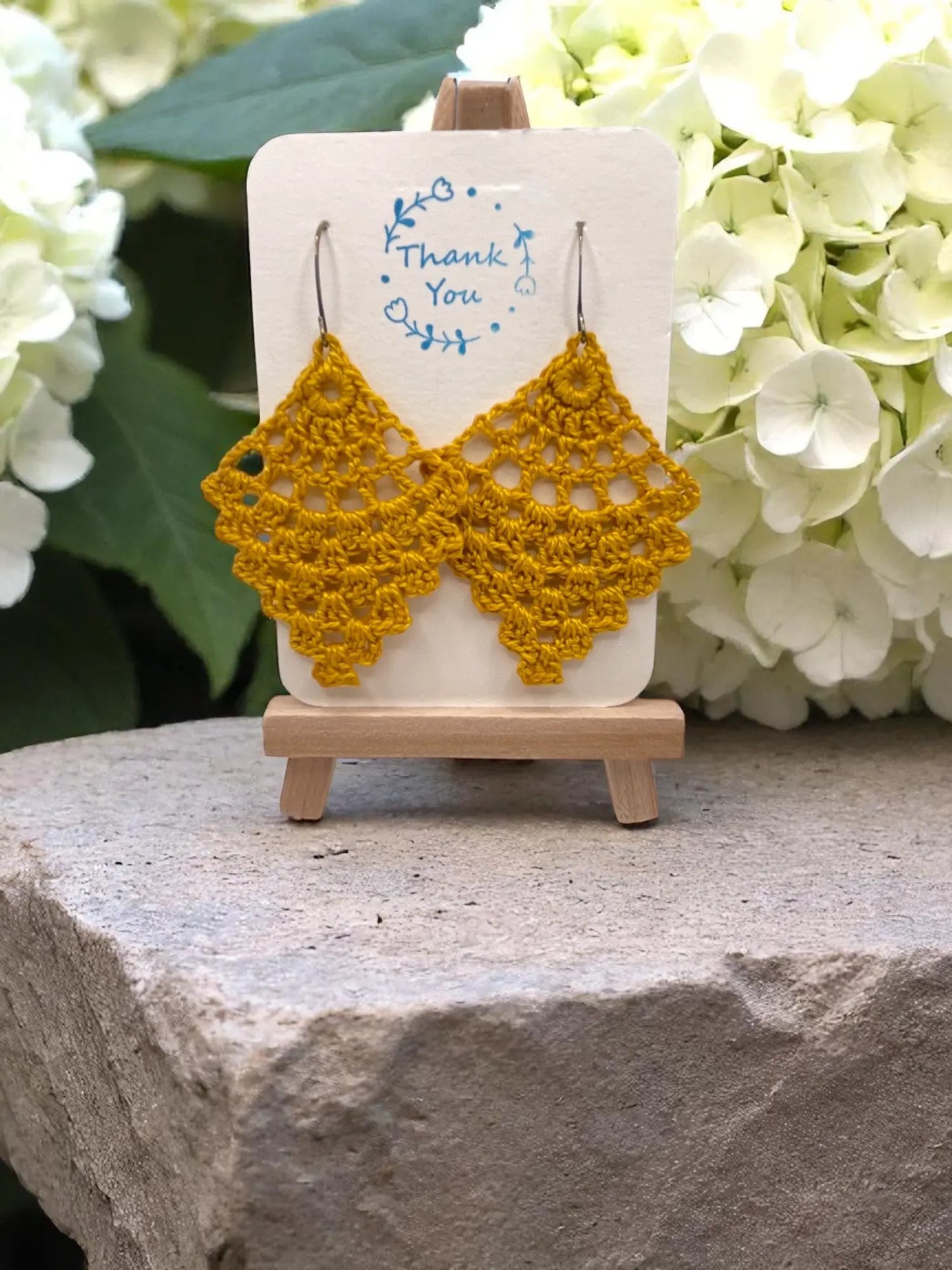 Chandelier earring in mustard Tangles & Twine