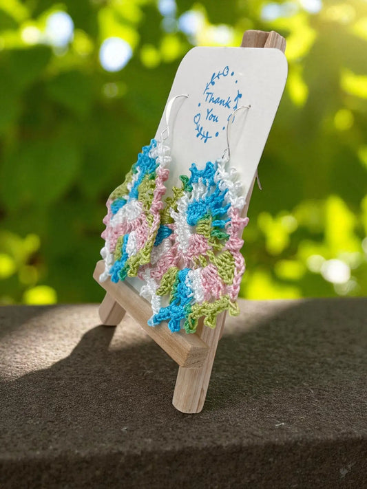 The Royal Whimsy in pastels Tangles & Twine