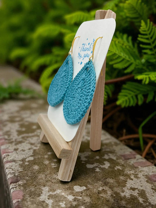 Solid teardrop in aqua (medium) Tangles & Twine