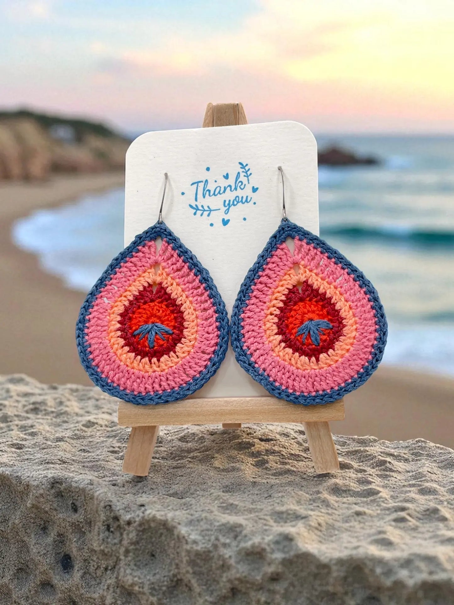 Fancy Teardrop in pinks and blues Tangles & Twine