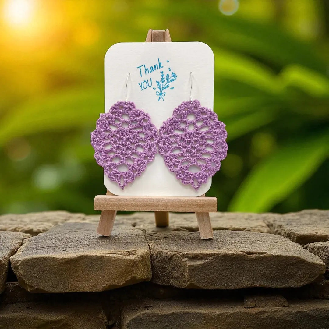 Lacey Pineapple in purple Tangles & Twine