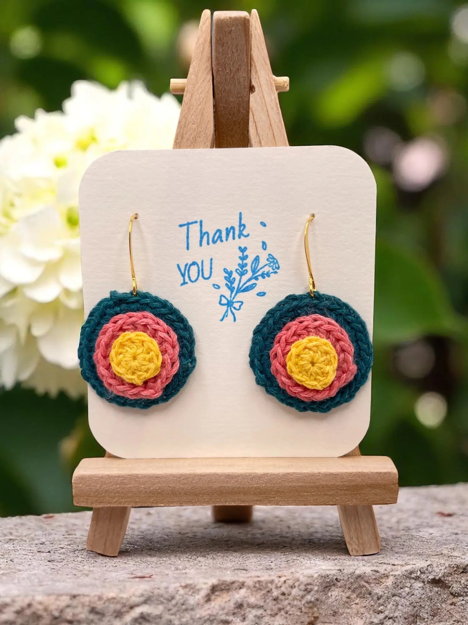 3D Circle with dark teal base Tangles & Twine