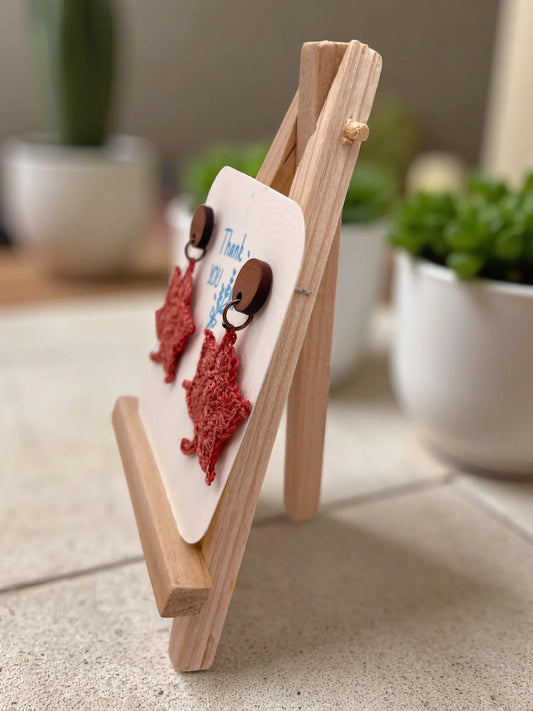 Maple Leaf in copper (#1) Tangles & Twine