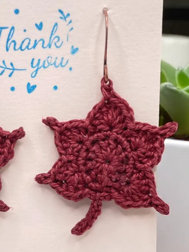 Maple Leaf in burgundy (#5) Tangles & Twine