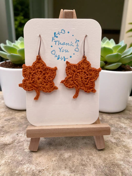 Maple Leaf in cider (#2) Tangles & Twine