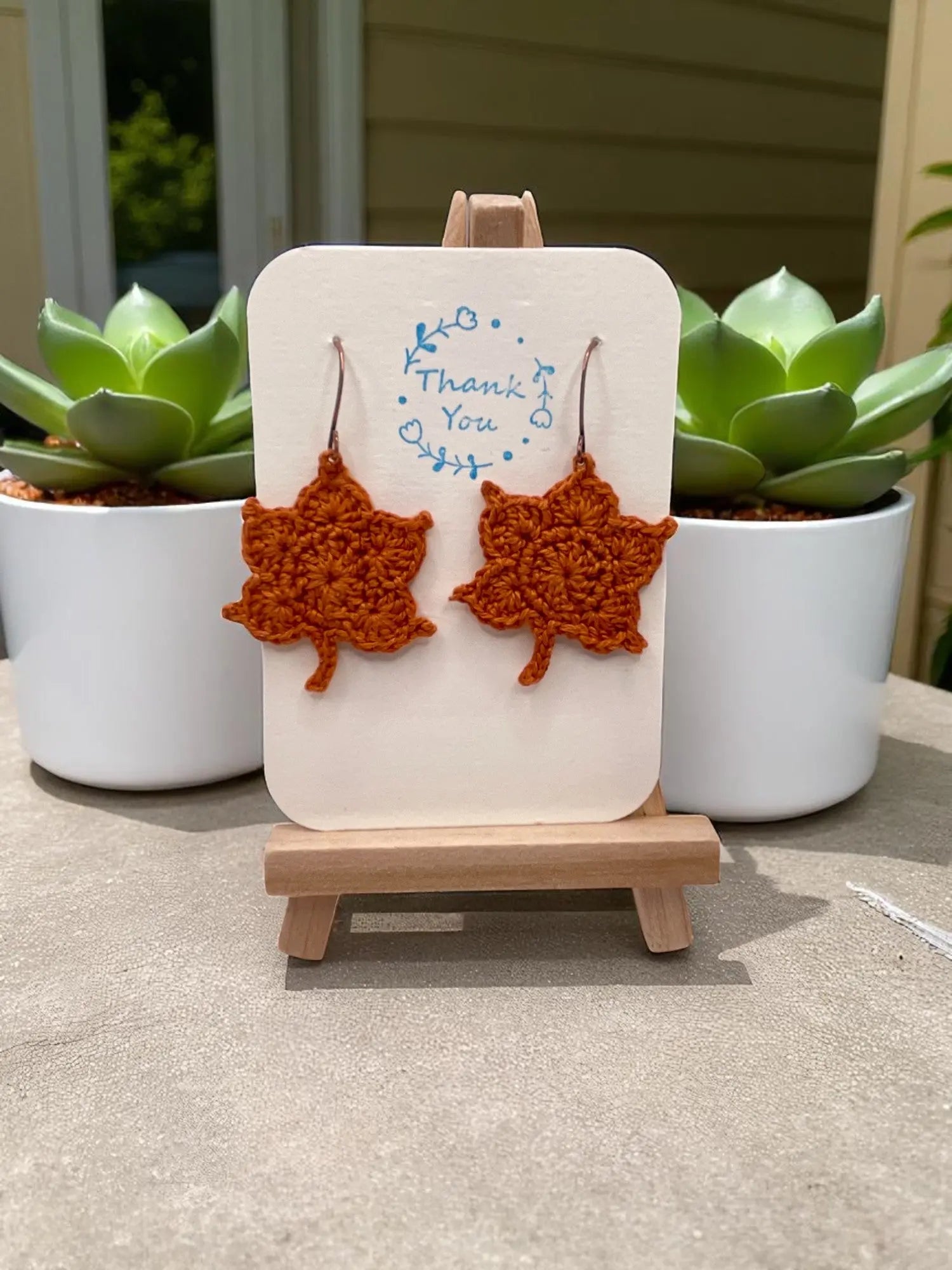 Maple Leaf in cider (#2) Tangles & Twine