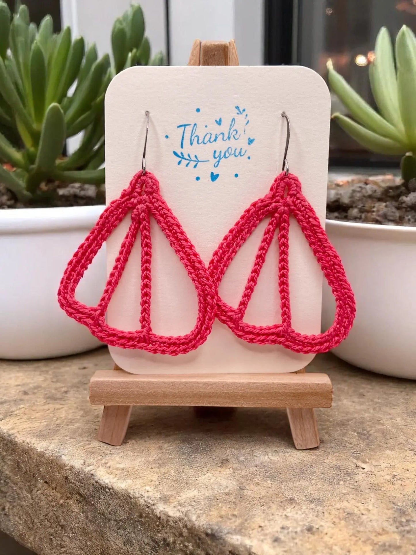 Butterfly Wings in bright pink Tangles & Twine