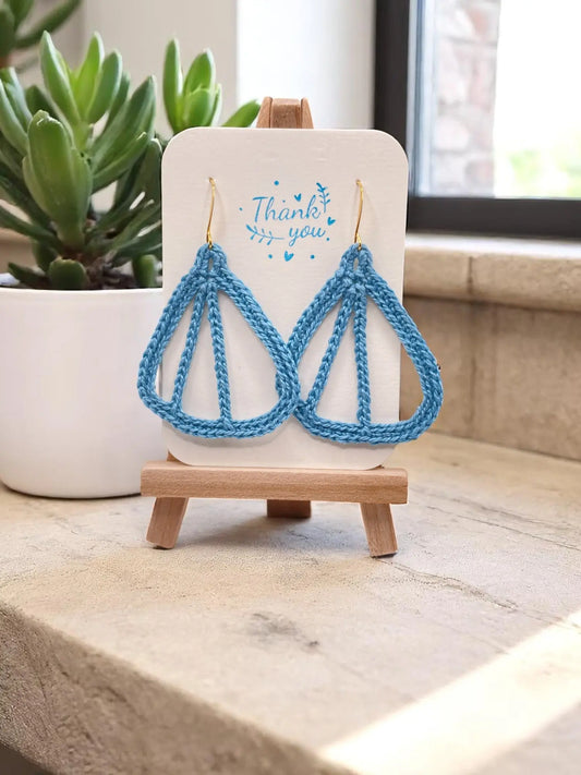 Butterfly Wings in light blue Tangles & Twine