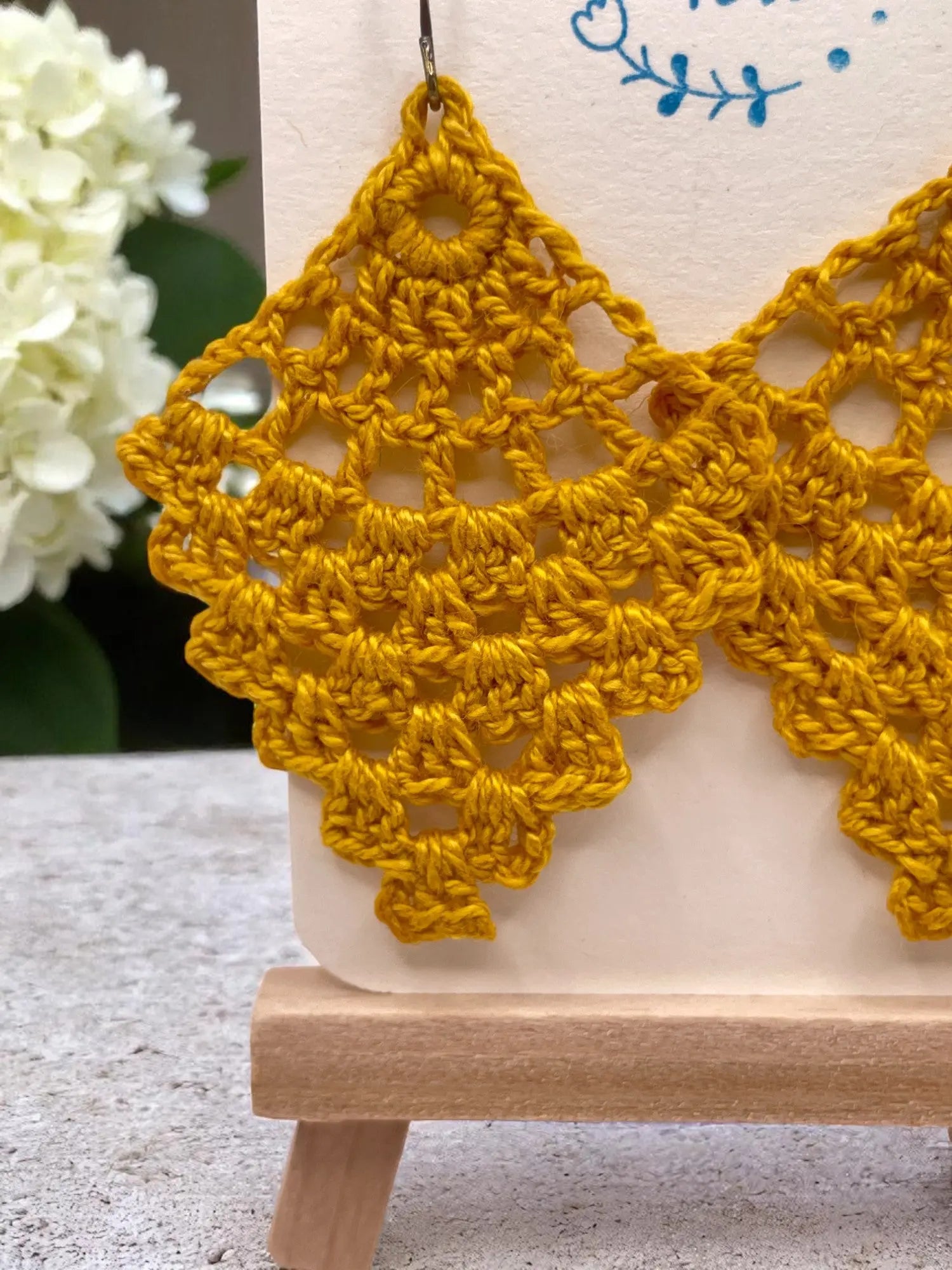 Chandelier earring in mustard Tangles & Twine