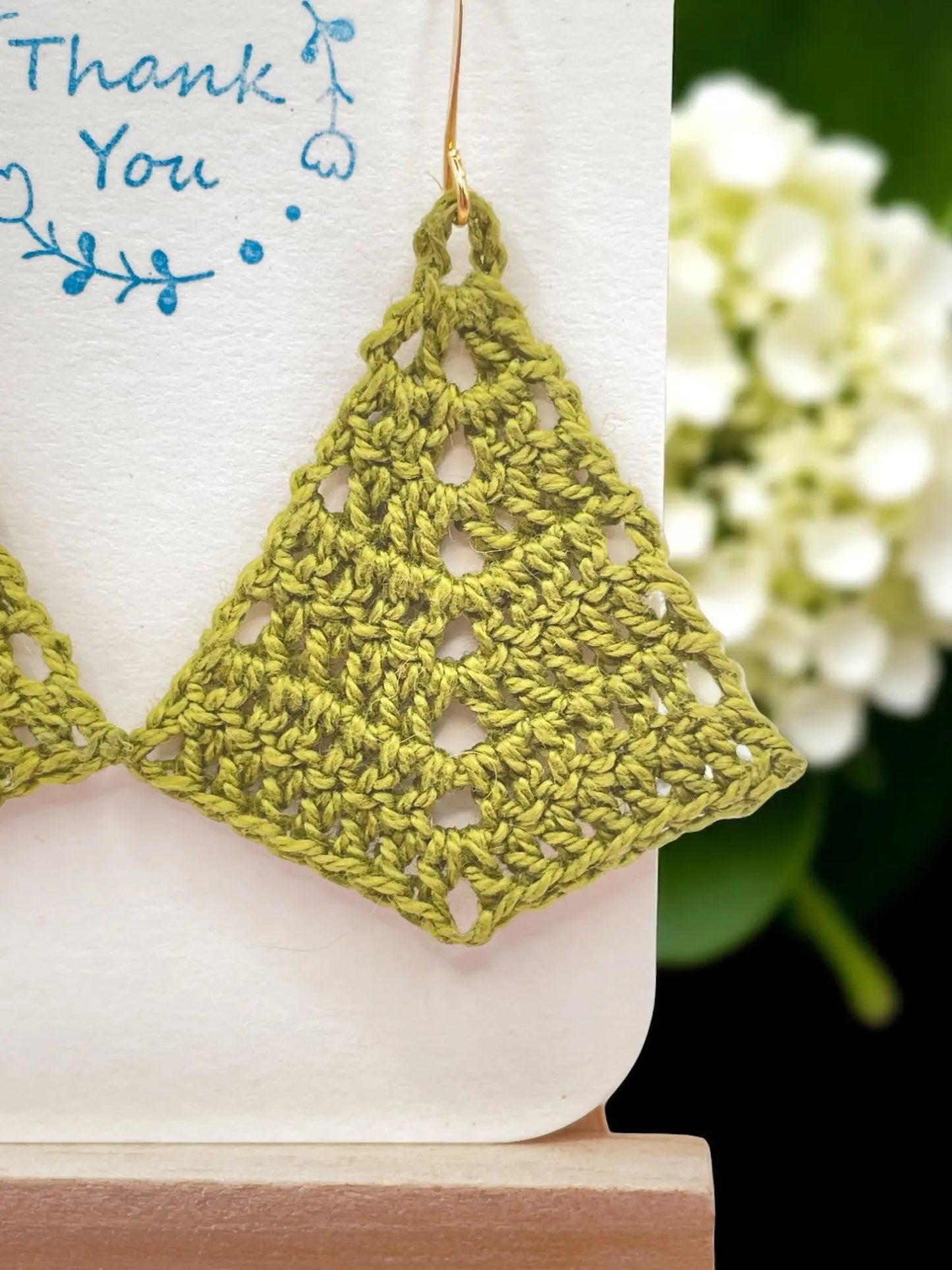 Simple triangle in spring green Tangles & Twine