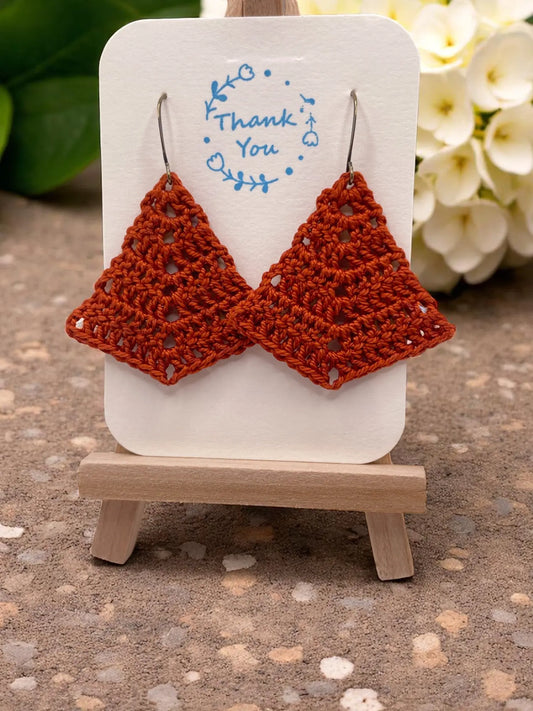 Simple triangle in burnt orange Tangles & Twine