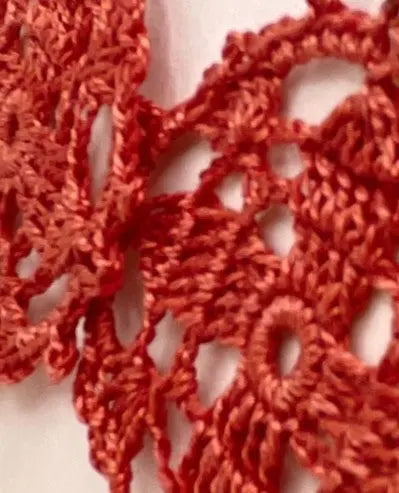 Circular earring in copper Tangles & Twine