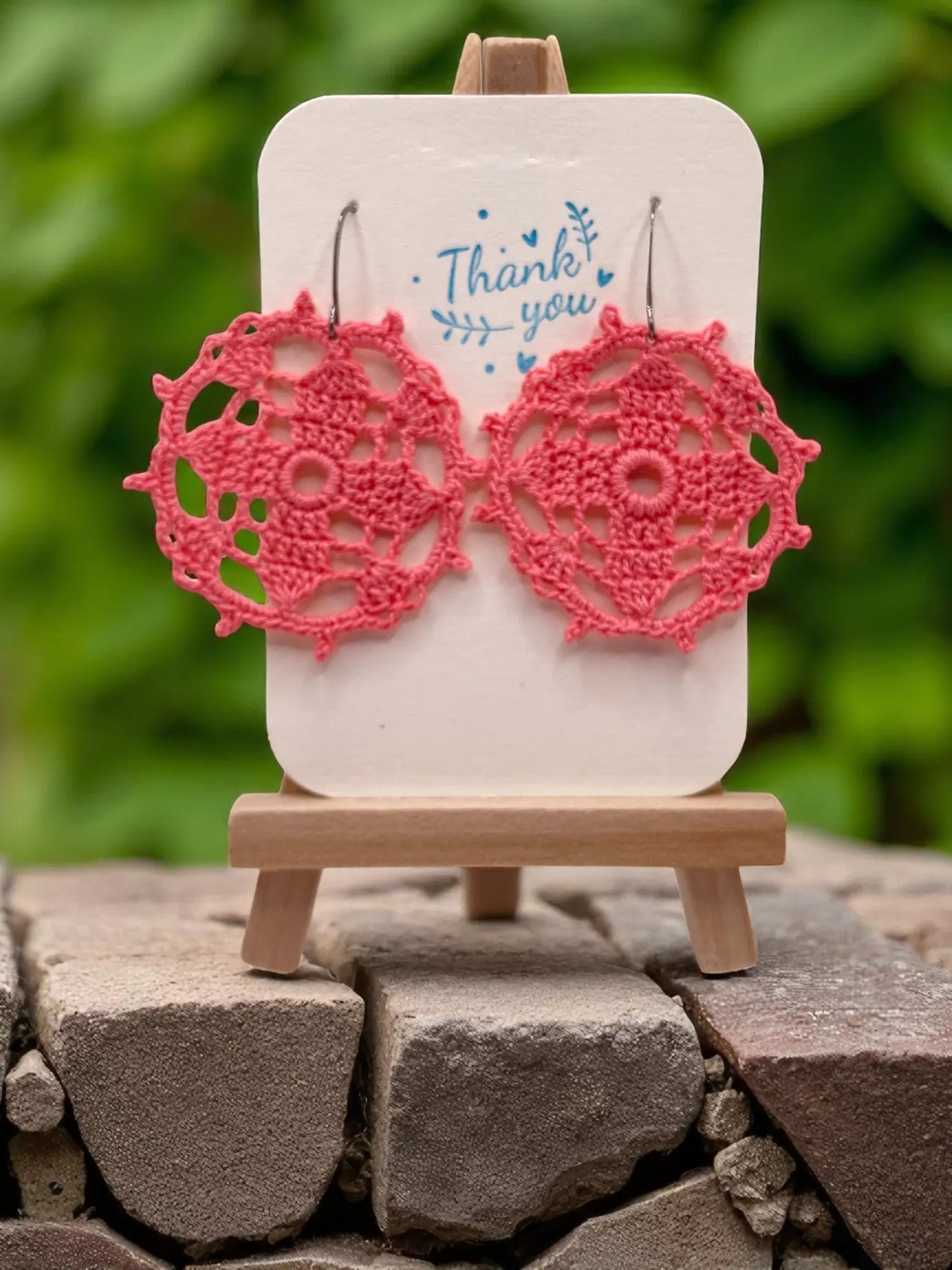 Circular earring in pink Tangles & Twine