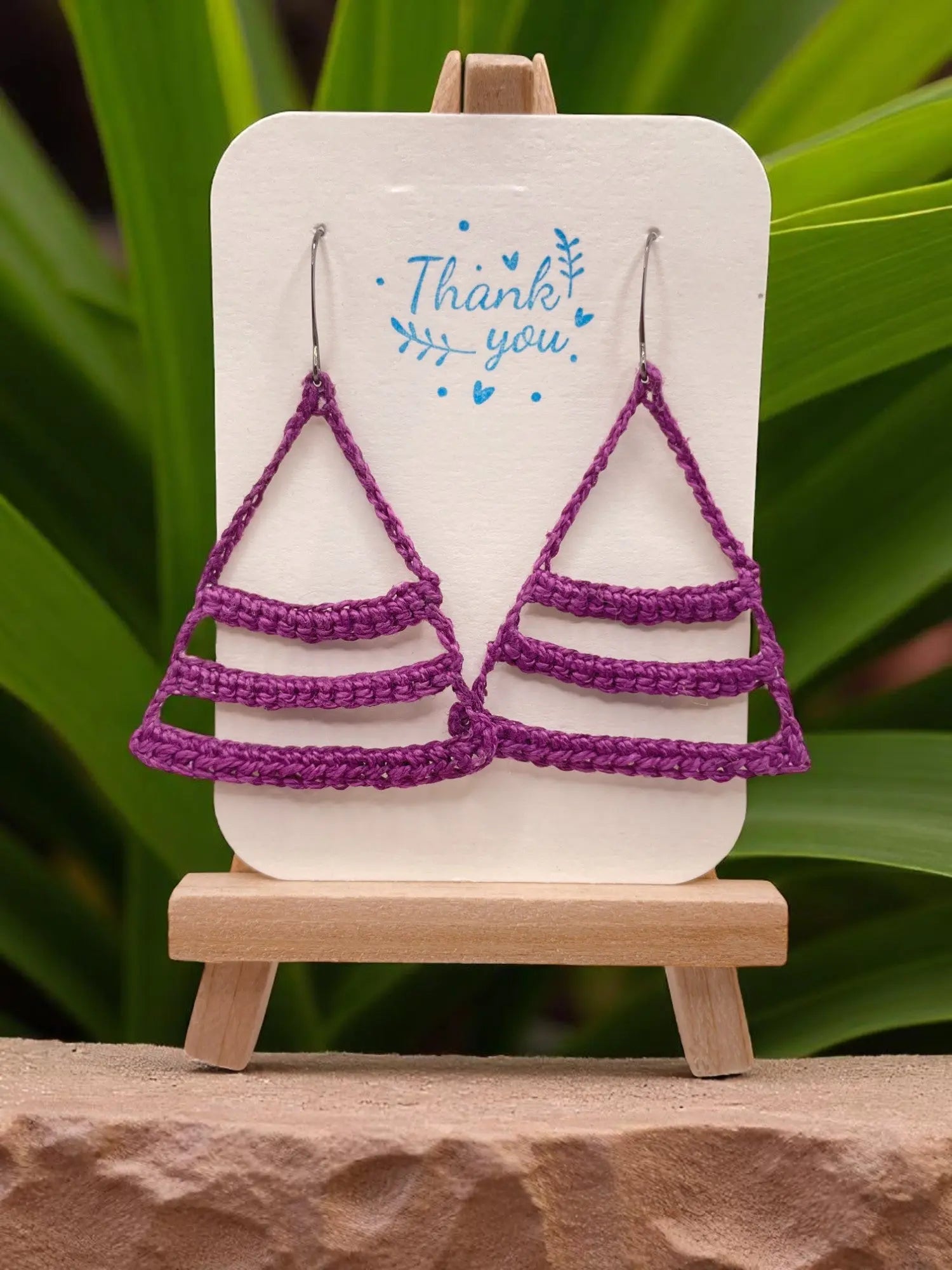 Dangling smiles in purple Tangles & Twine