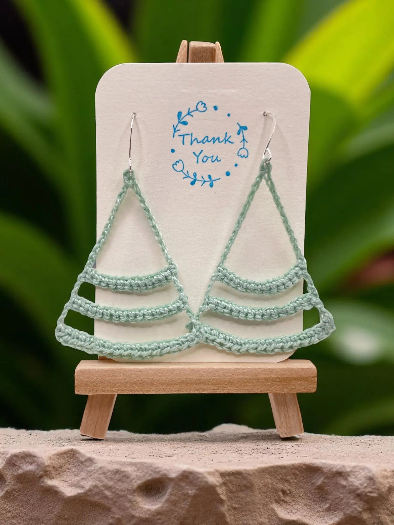Dangling smiles in mint Tangles & Twine