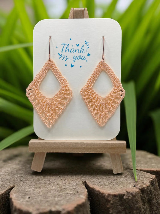 Dangling diamond in pale peach Tangles & Twine