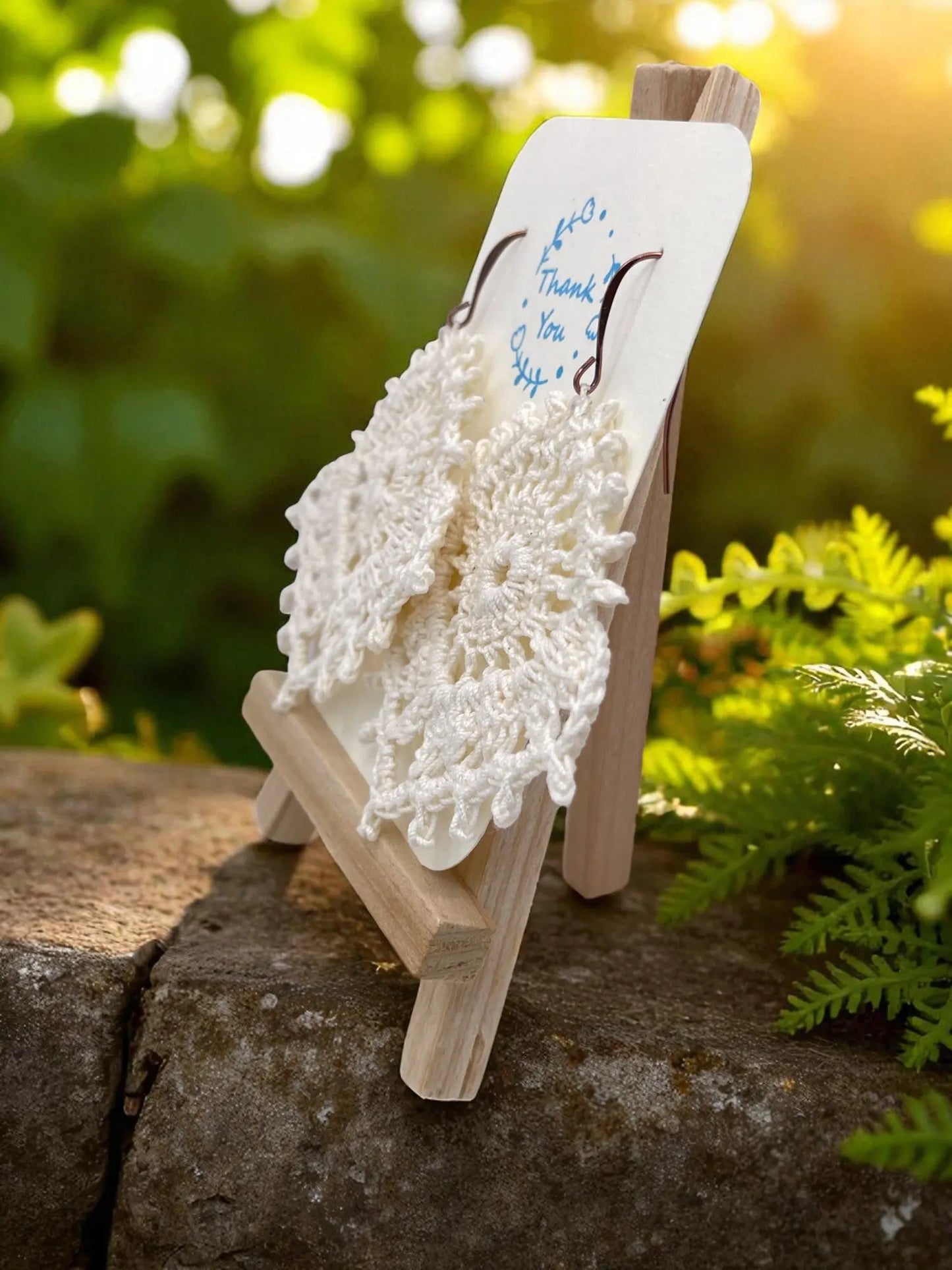 The Royal Whimsy in cream Tangles & Twine