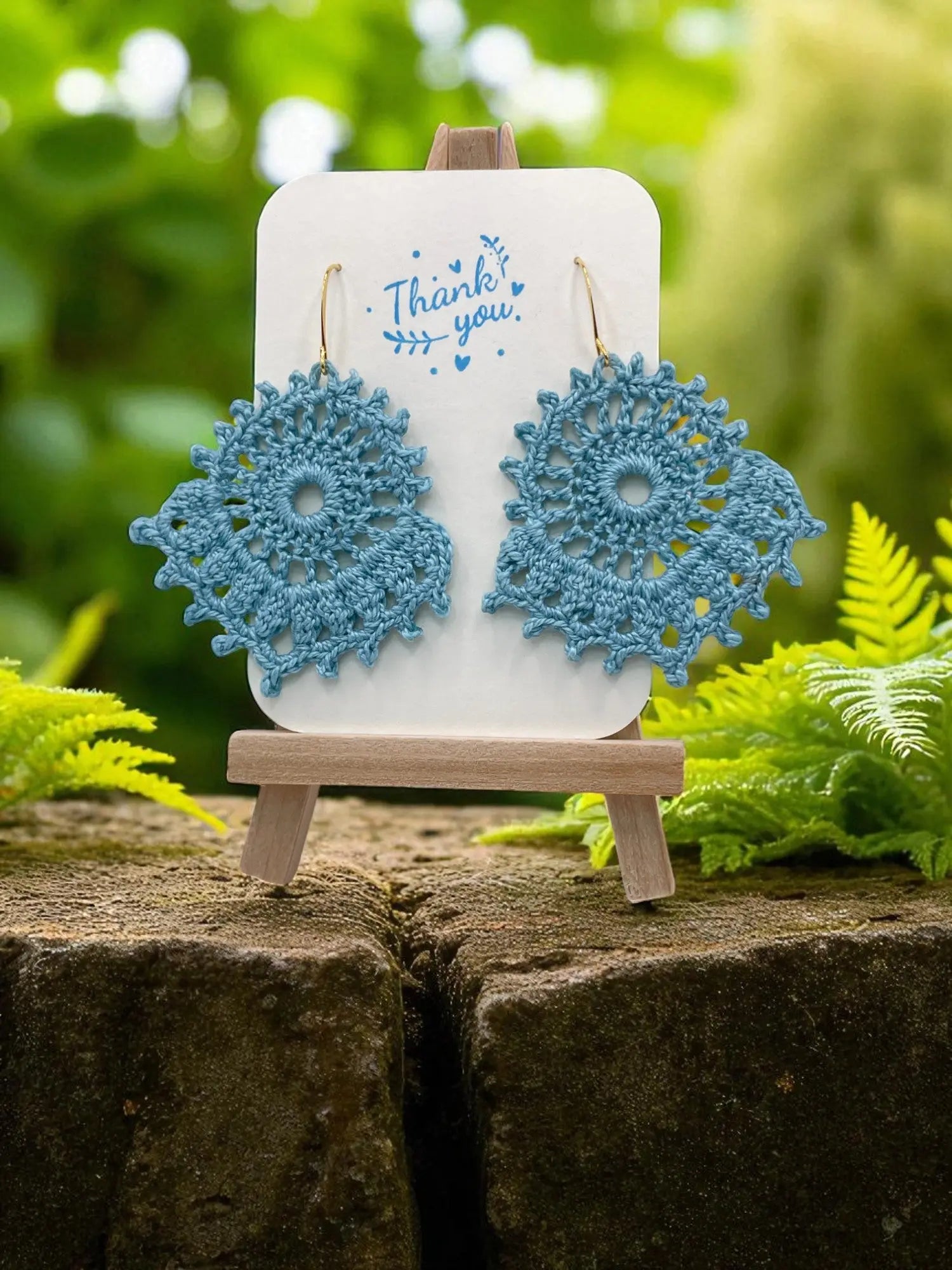 The Royal Whimsy in light blue Tangles & Twine