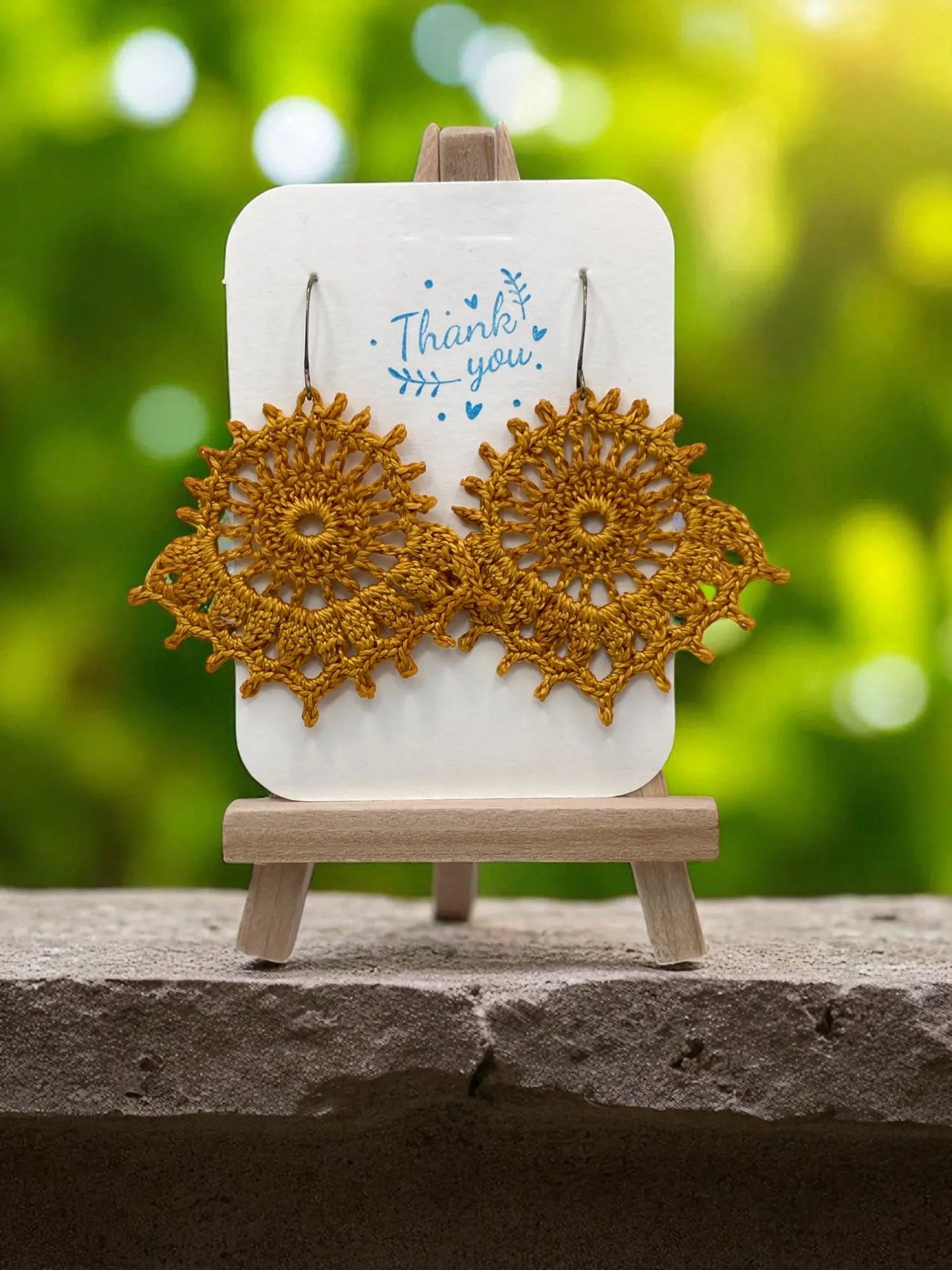 The Royal Whimsy in gold Tangles & Twine