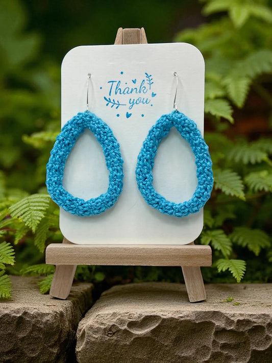 Oval loops in sky blue Tangles & Twine