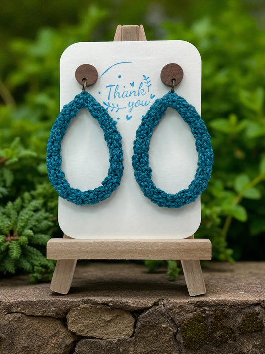 Oval loops in teal Tangles & Twine