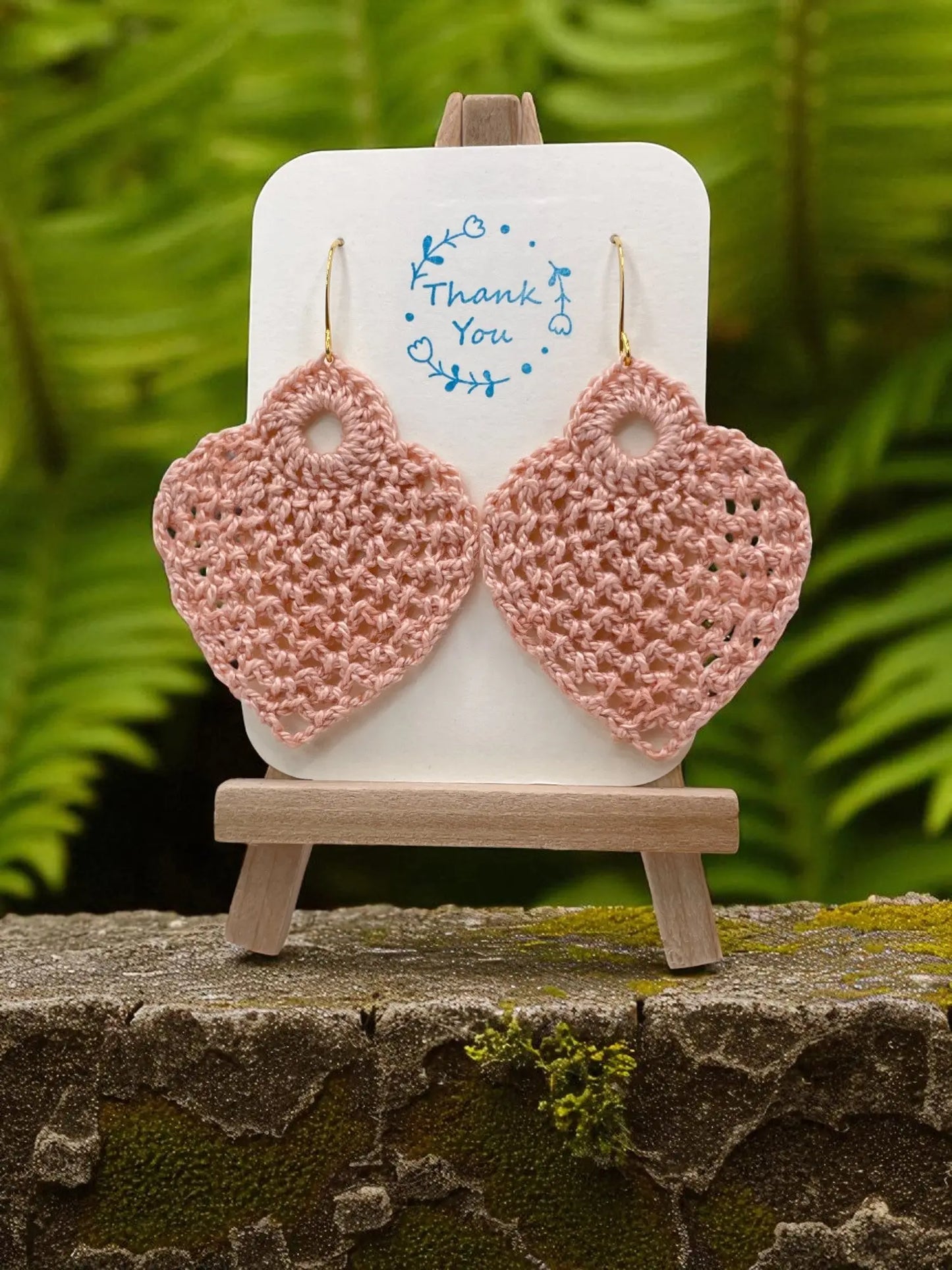 Pineapple in blush Tangles & Twine