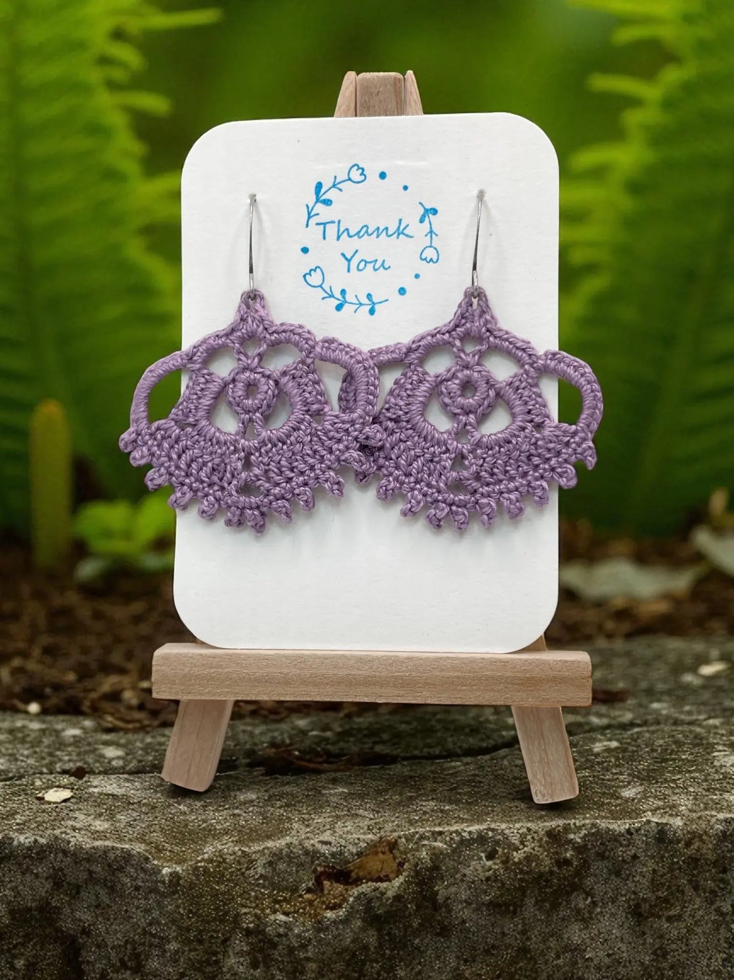 The Crown in purple Tangles & Twine