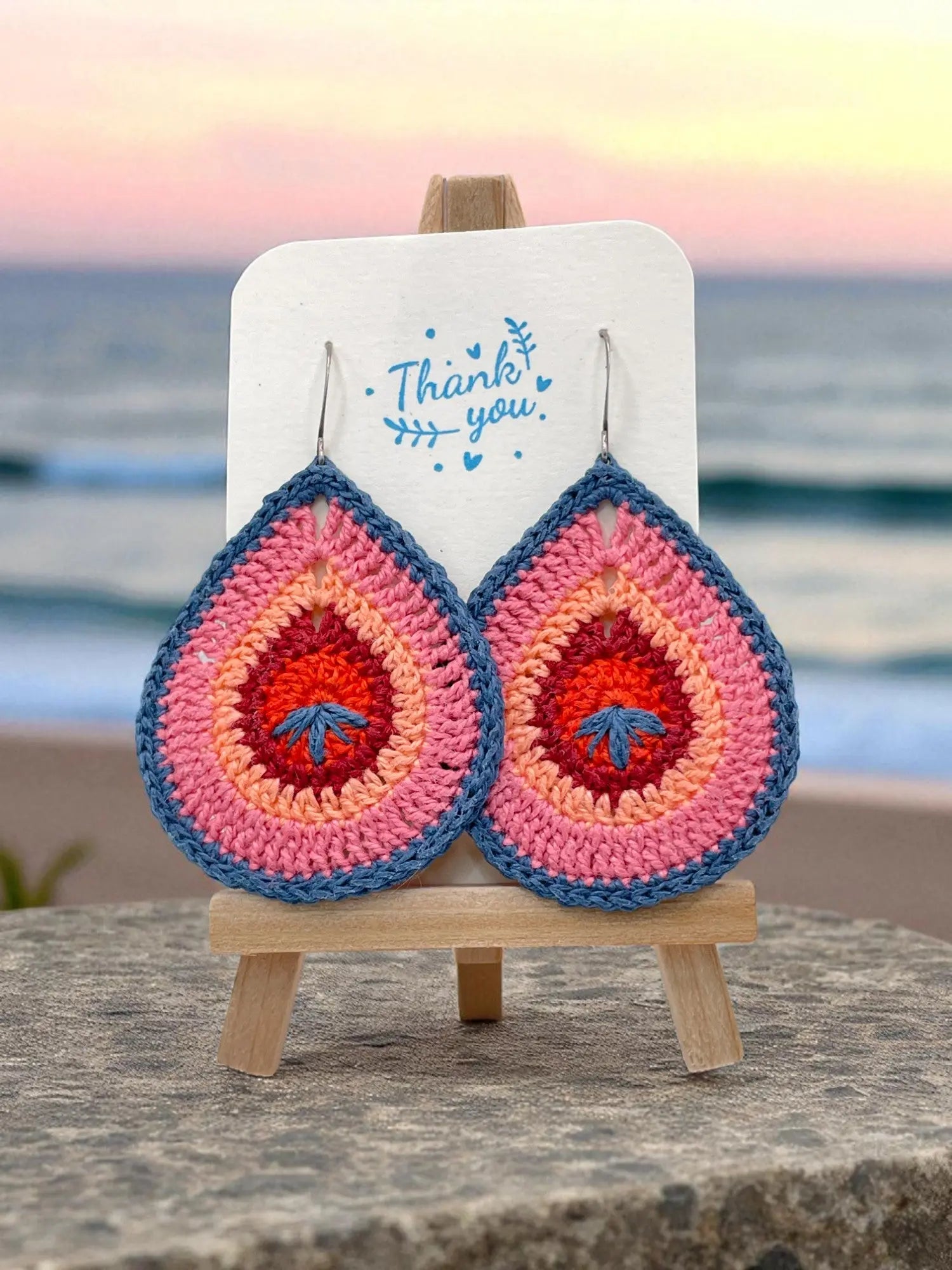 Fancy Teardrop in pinks and blues Tangles & Twine