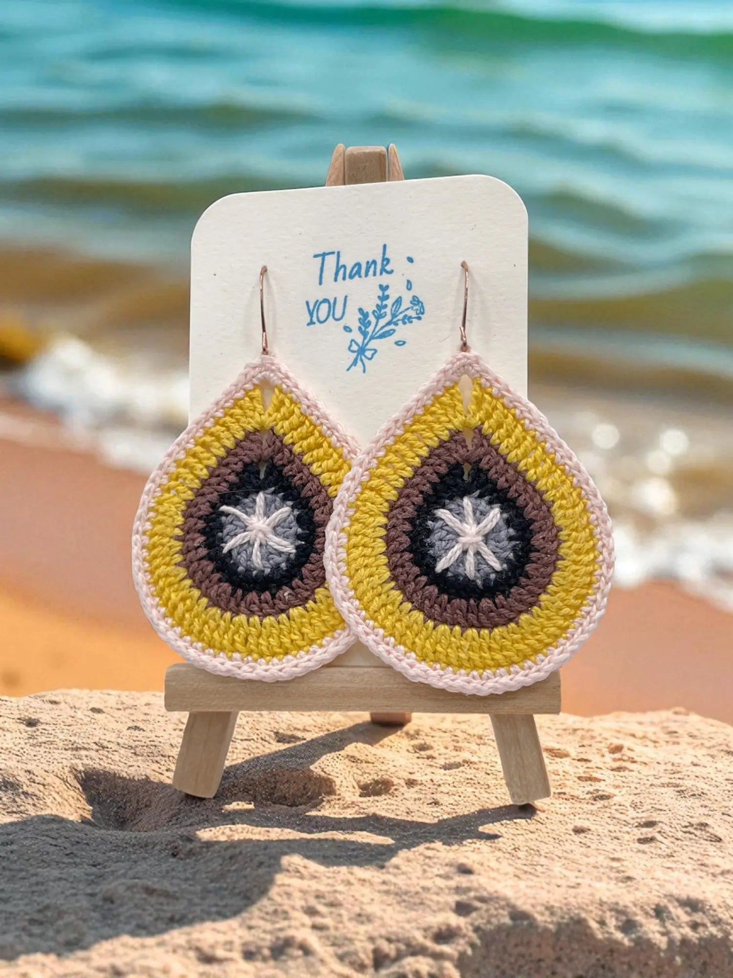 Fancy Teardrop inspired by sunset Tangles & Twine