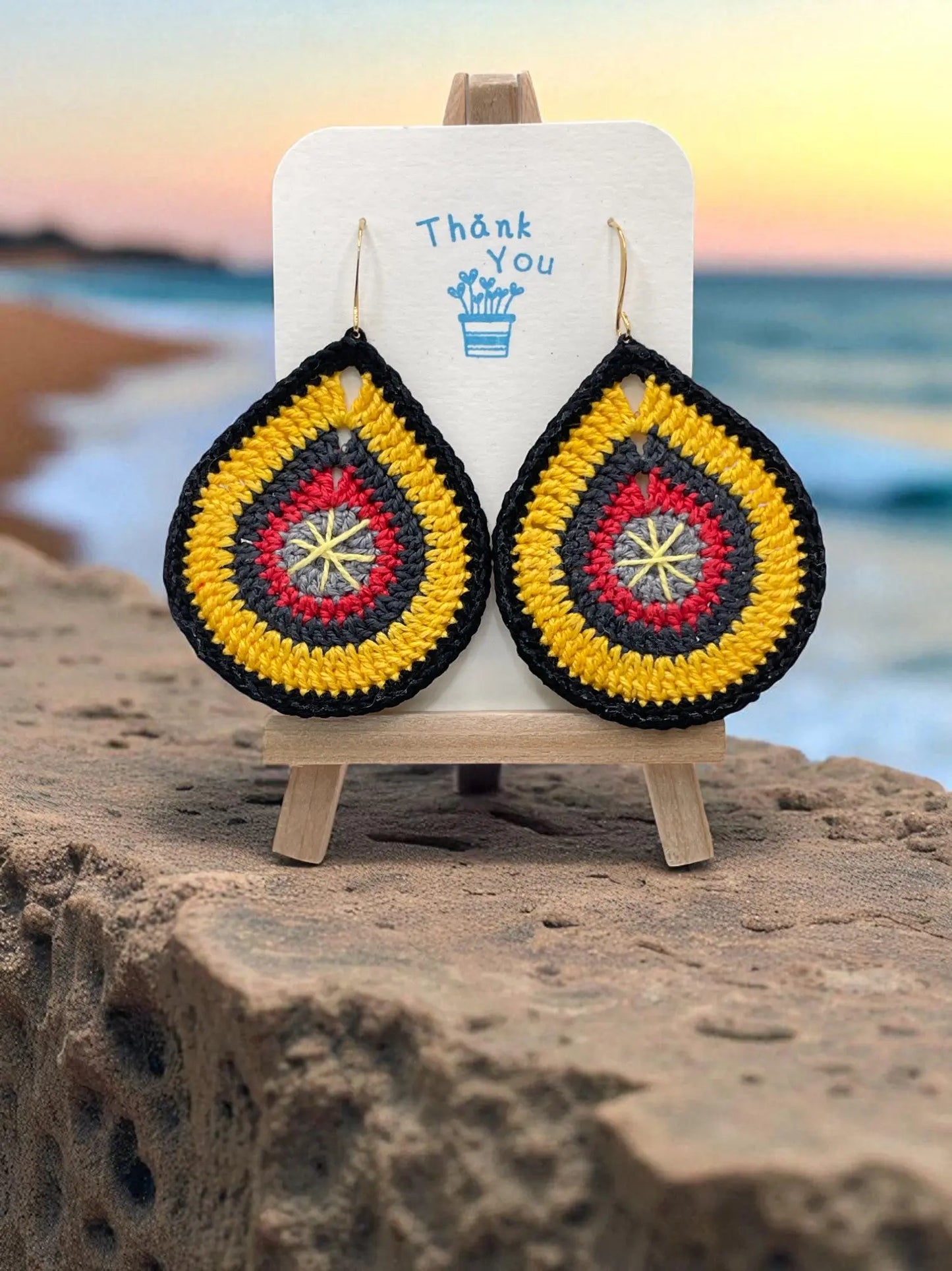 Fancy Teardrop inspired by fire Tangles & Twine