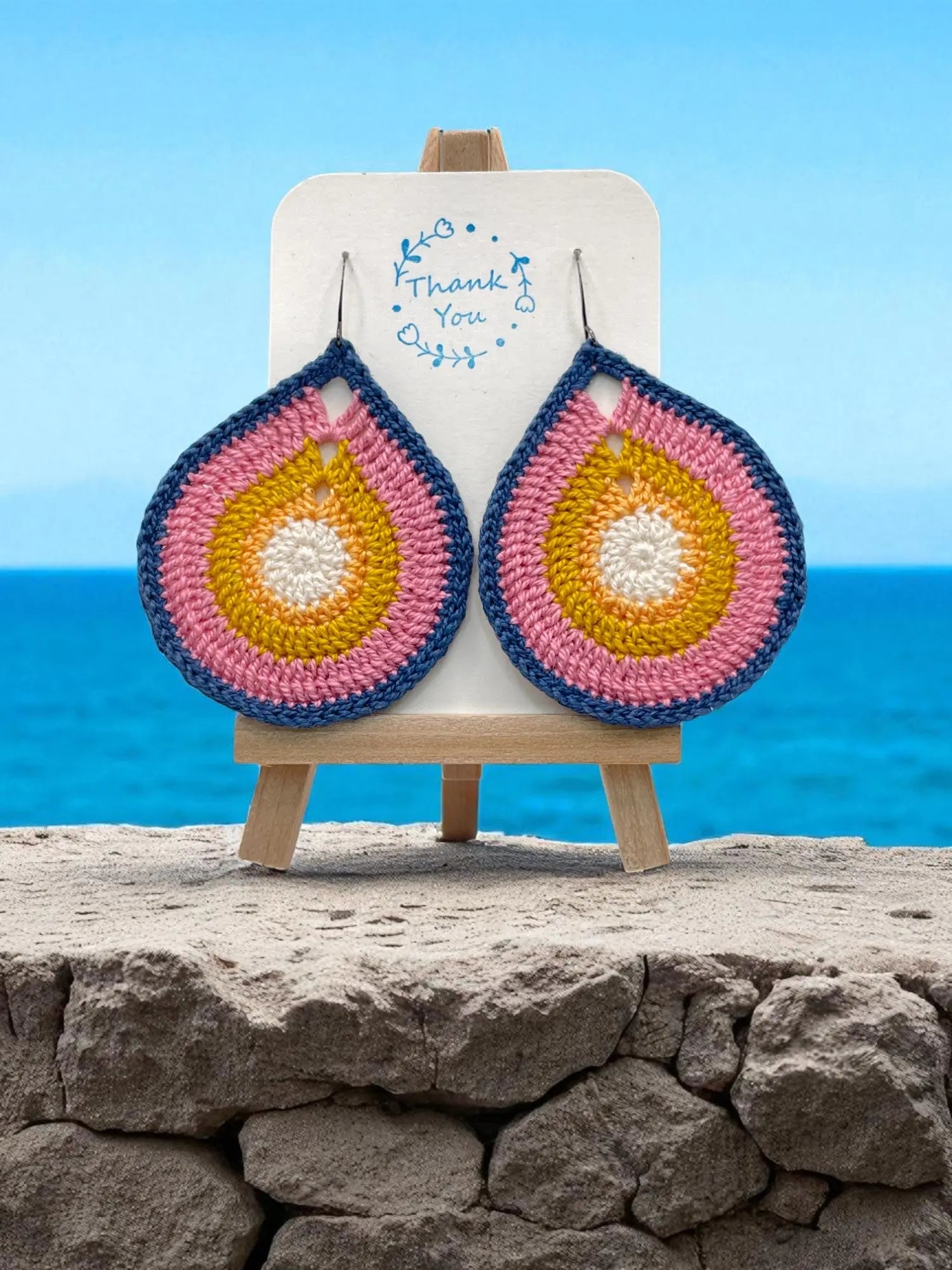 Fancy Teardrop inspired by the beach Tangles & Twine