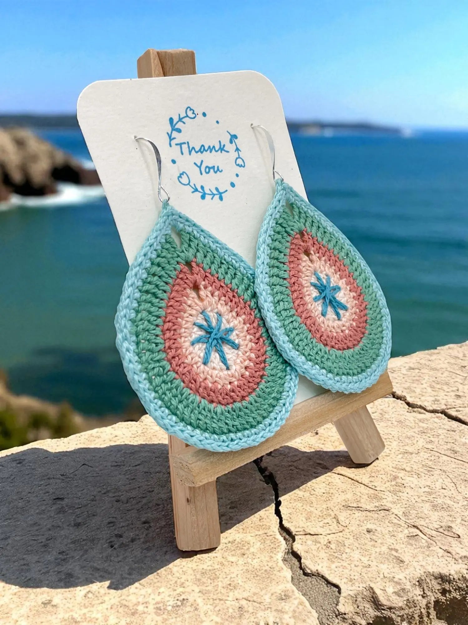 Fancy Teardrop in coastal hues Tangles & Twine