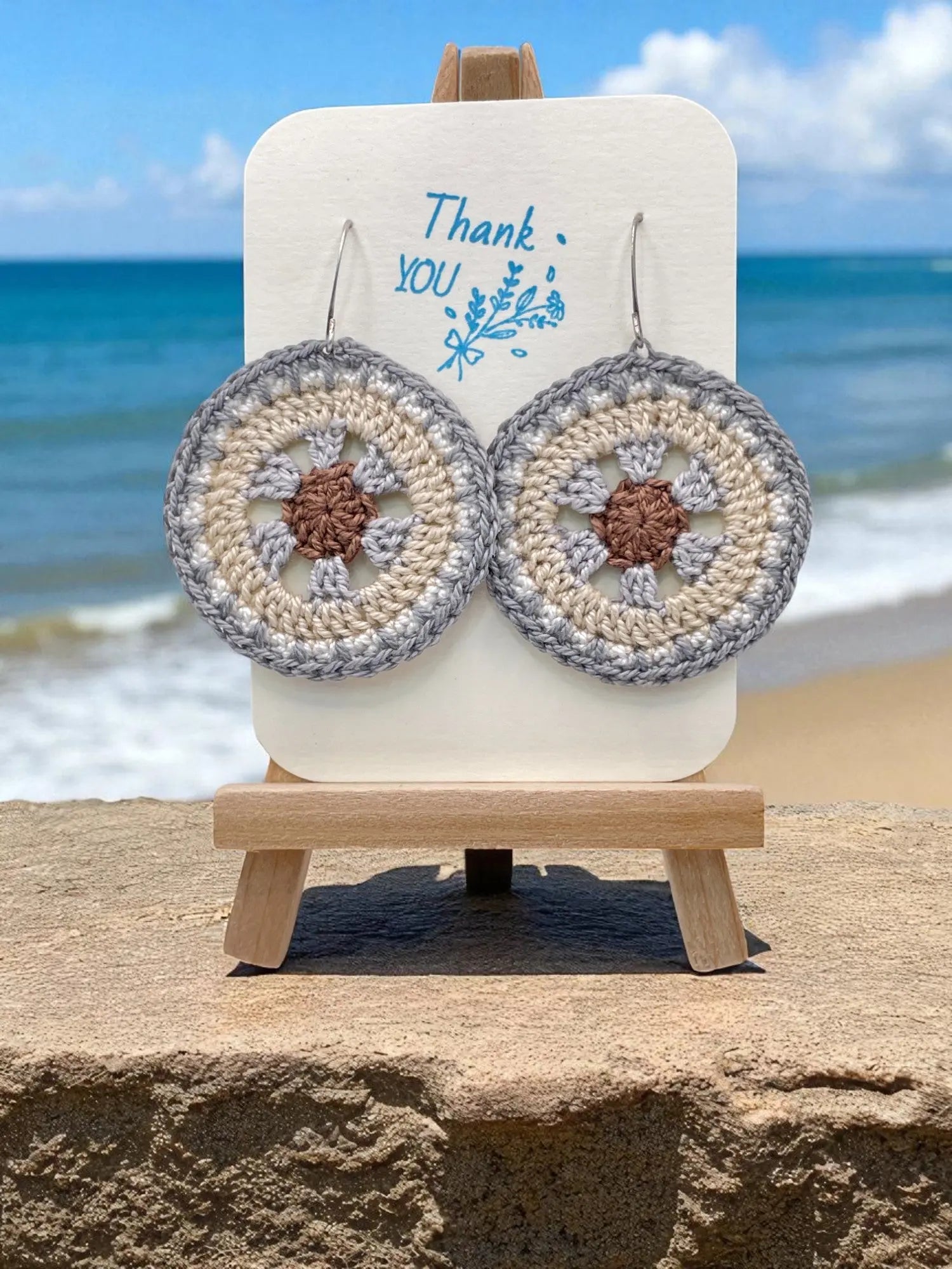 Intricate Discs neutral shades Tangles & Twine