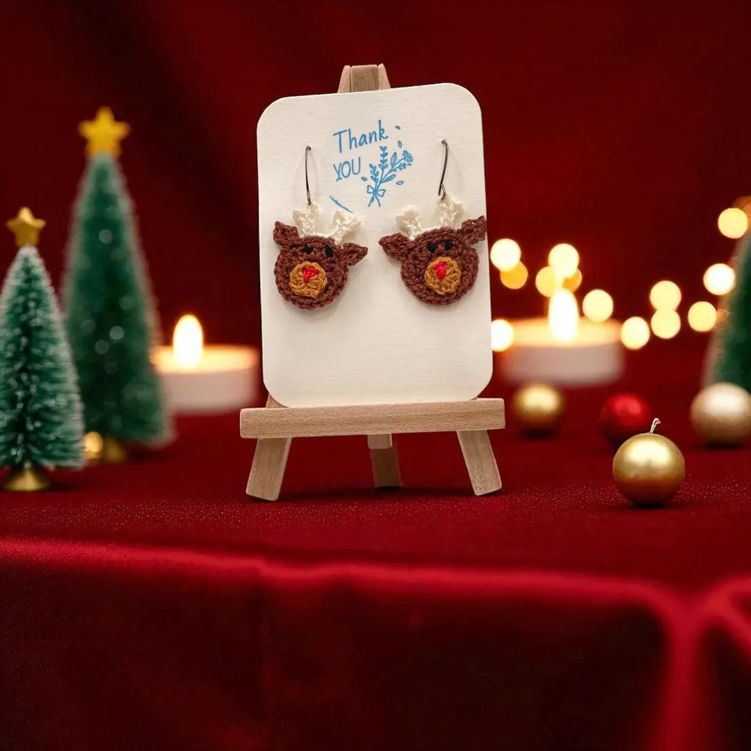 Rudolph (#5) Tangles & Twine