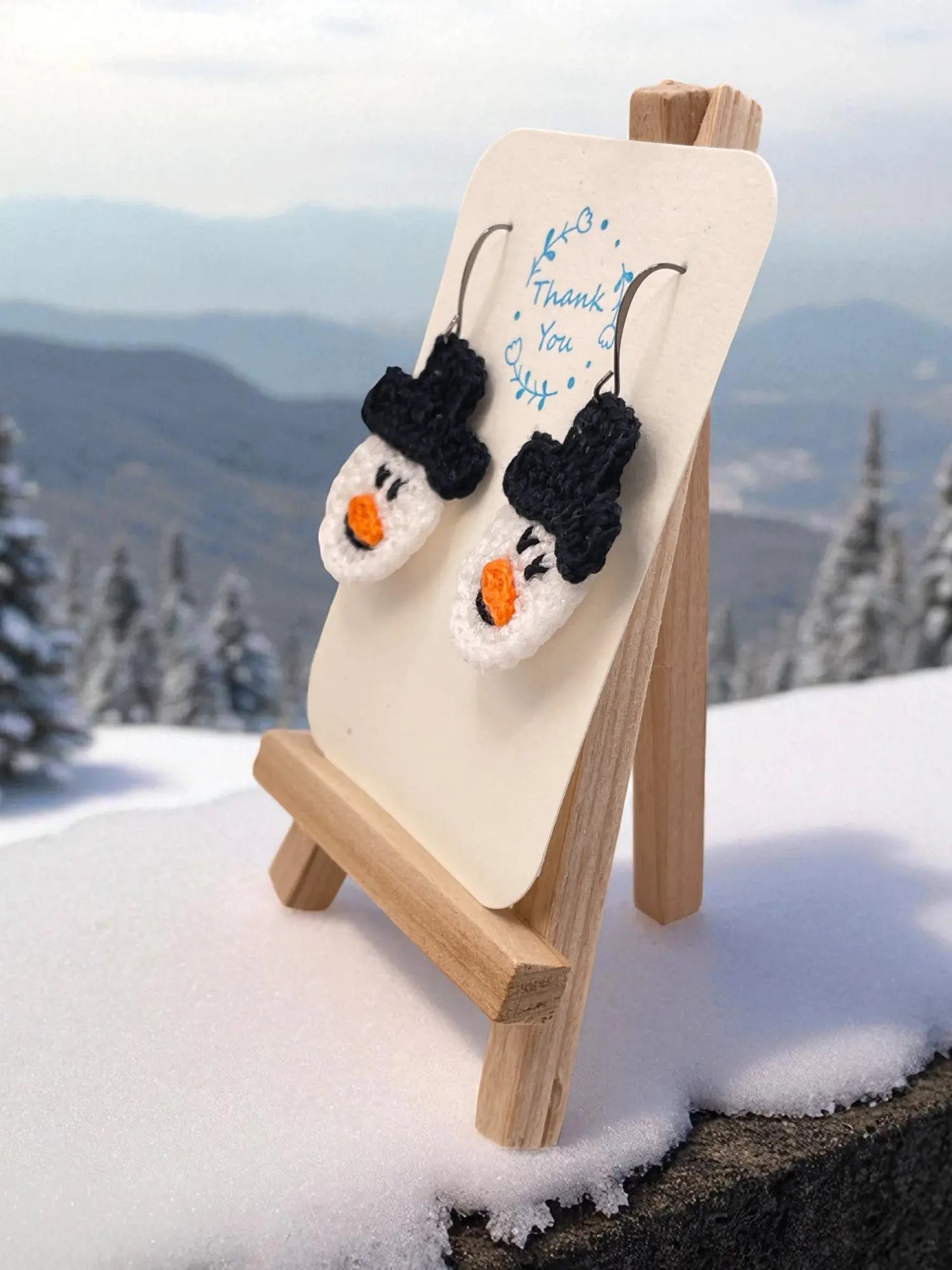 Snowman (#6) Tangles & Twine