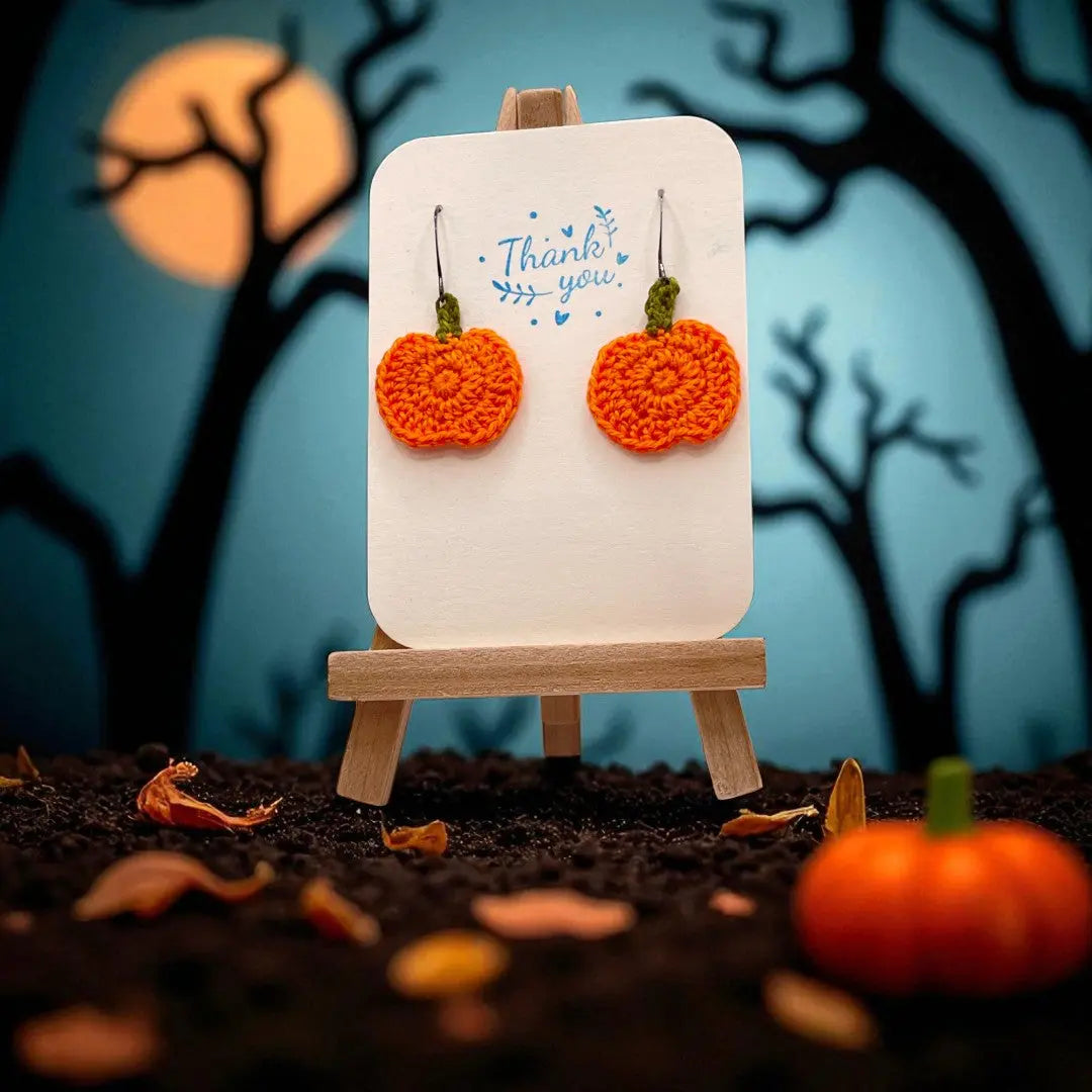 Pumpkin (#2) Tangles & Twine