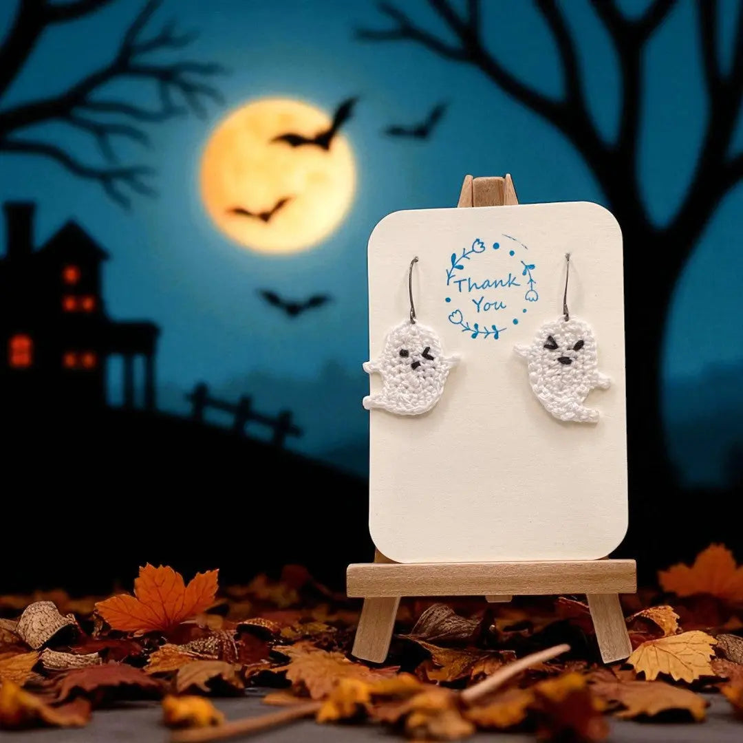 Smiling Ghost (small) (#3) Tangles & Twine