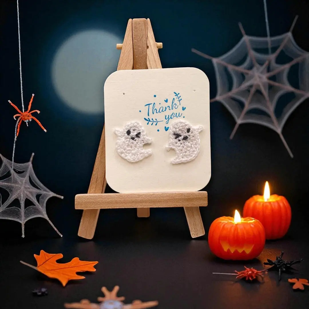 Smiling Ghost (small stud)(#9) Tangles & Twine