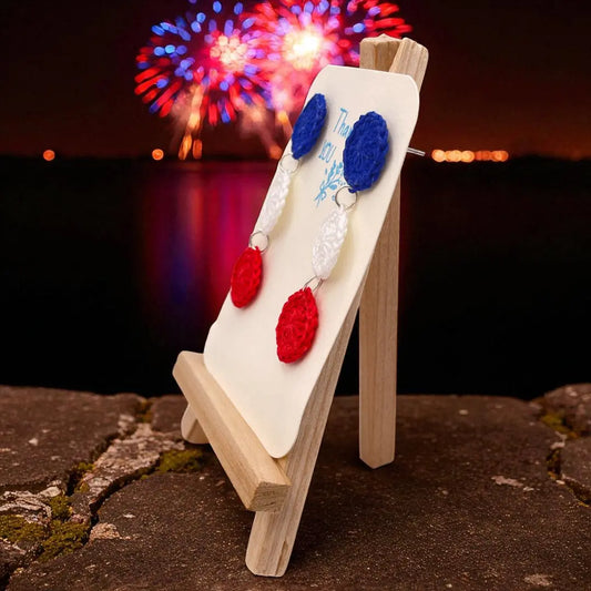 4th of July 'Happy Dots' - Tangles & Twine