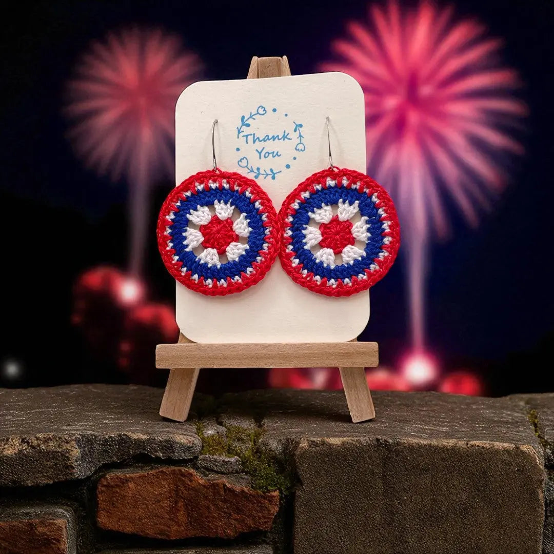 4th of July Intricate Discs (#2) - Tangles & Twine