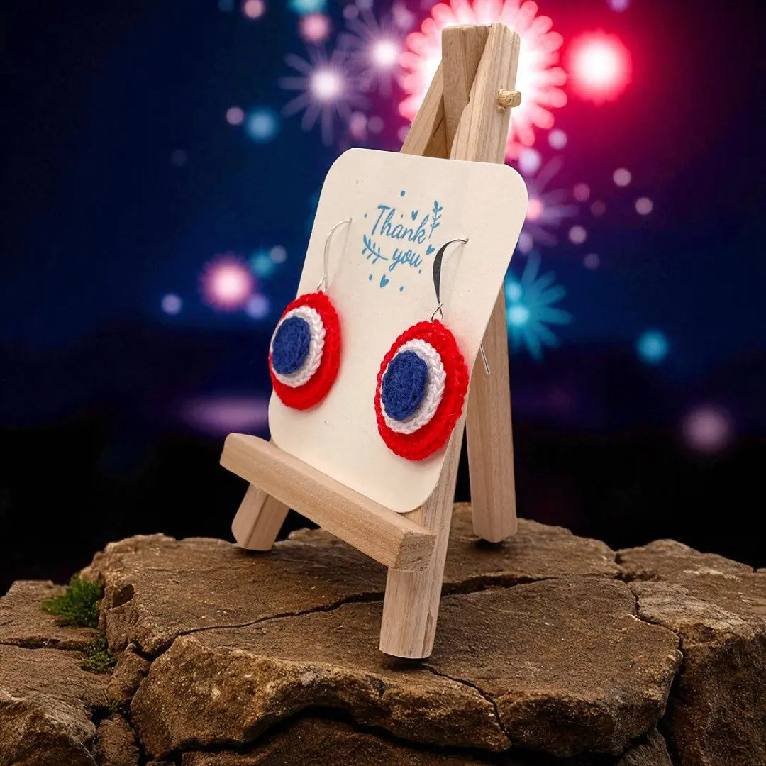 4th of July 3D Circles (#1) - Tangles & Twine