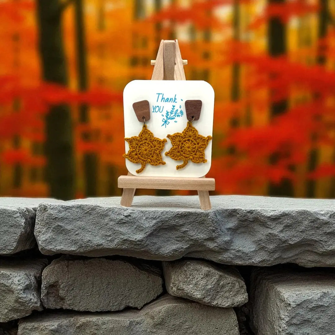 Maple Leaf in sandstone (#7) Tangles & Twine