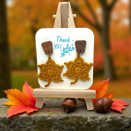 Maple Leaf in sandstone (#7) Tangles & Twine