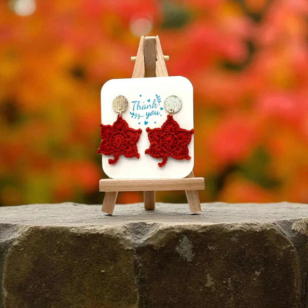 Maple Leaf in burnt orange (#6) Tangles & Twine