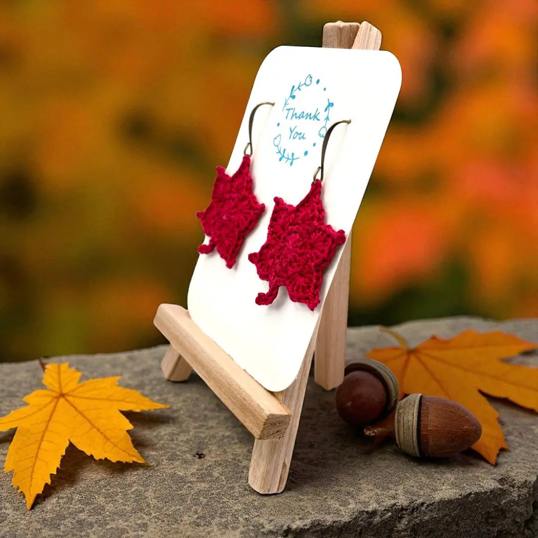 Maple Leaf in currant (#10) Tangles & Twine