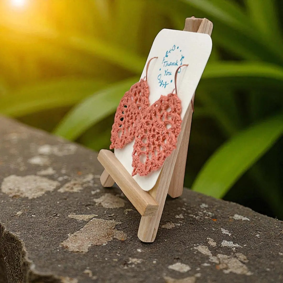 Lacey Pineapple in rose Tangles & Twine