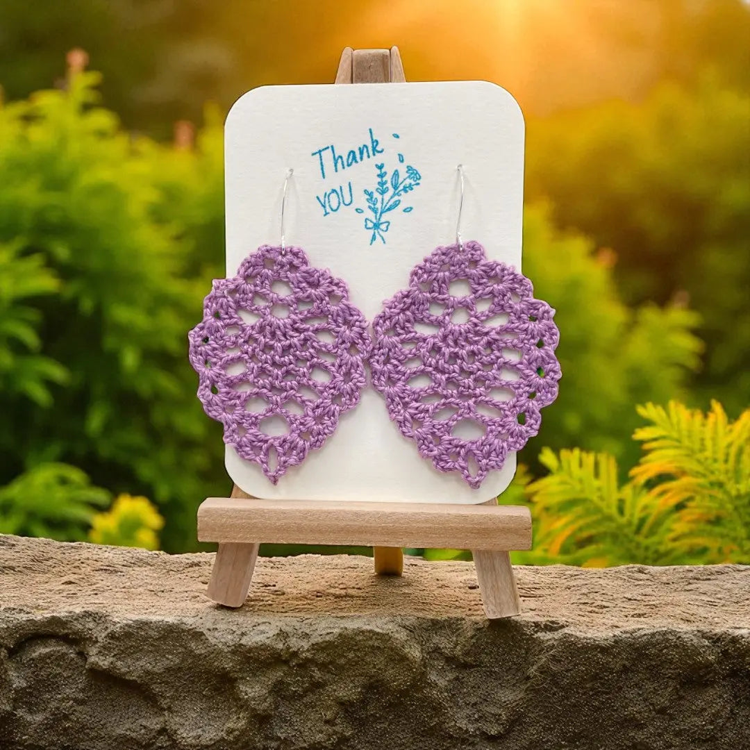 Lacey Pineapple in purple Tangles & Twine