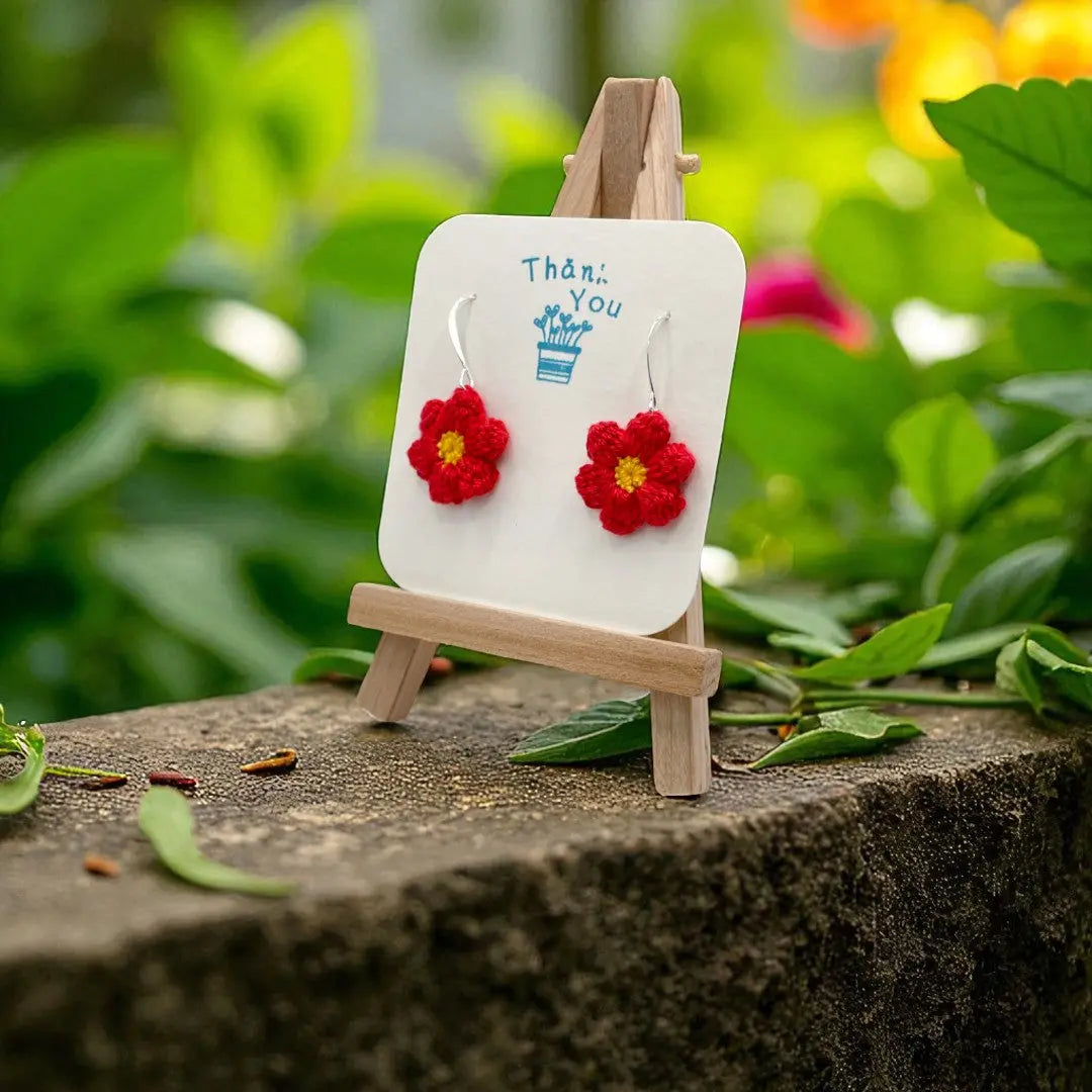 Dangly Puff Flower red Tangles & Twine