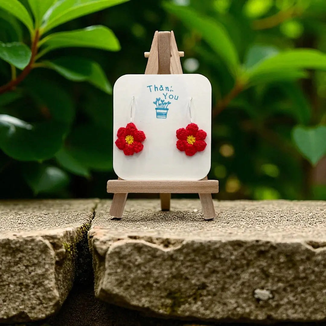 Dangly Puff Flower red Tangles & Twine